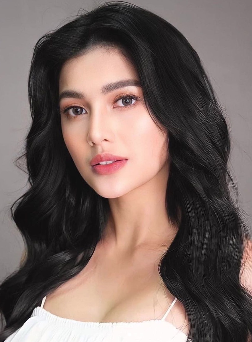 Jane De Leon